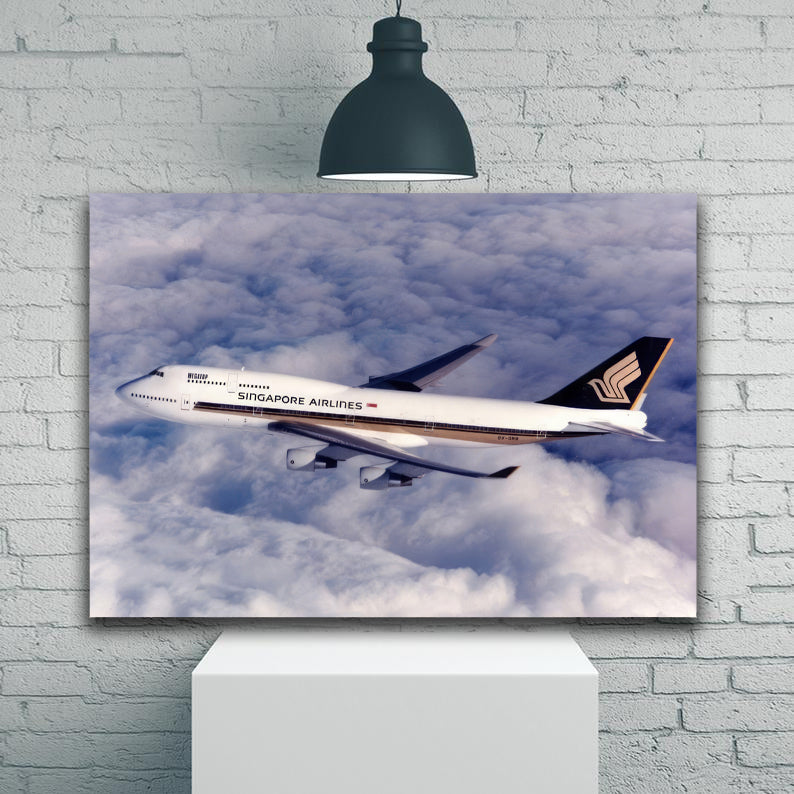 Singapore Airlines 747-400 1JP319