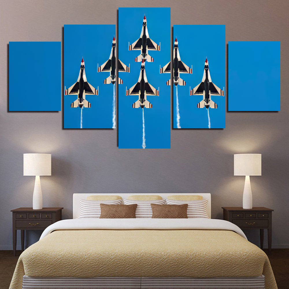 Thunderbirds F-16`s in Formation 1JP444