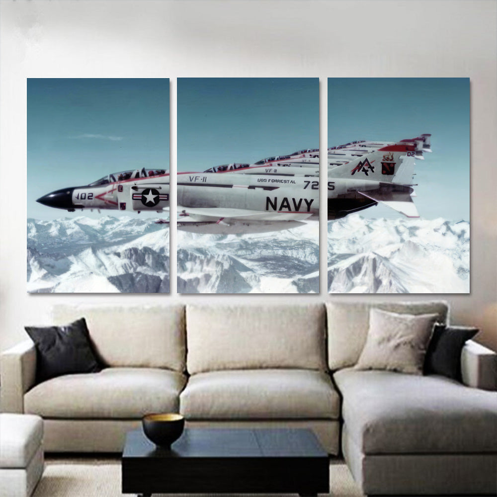 US Navy F-4 Phantoms in Flight 1JP485