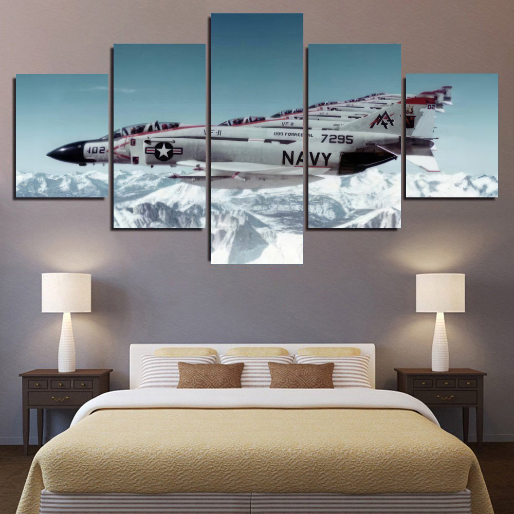 US Navy F-4 Phantoms in Flight 1JP485