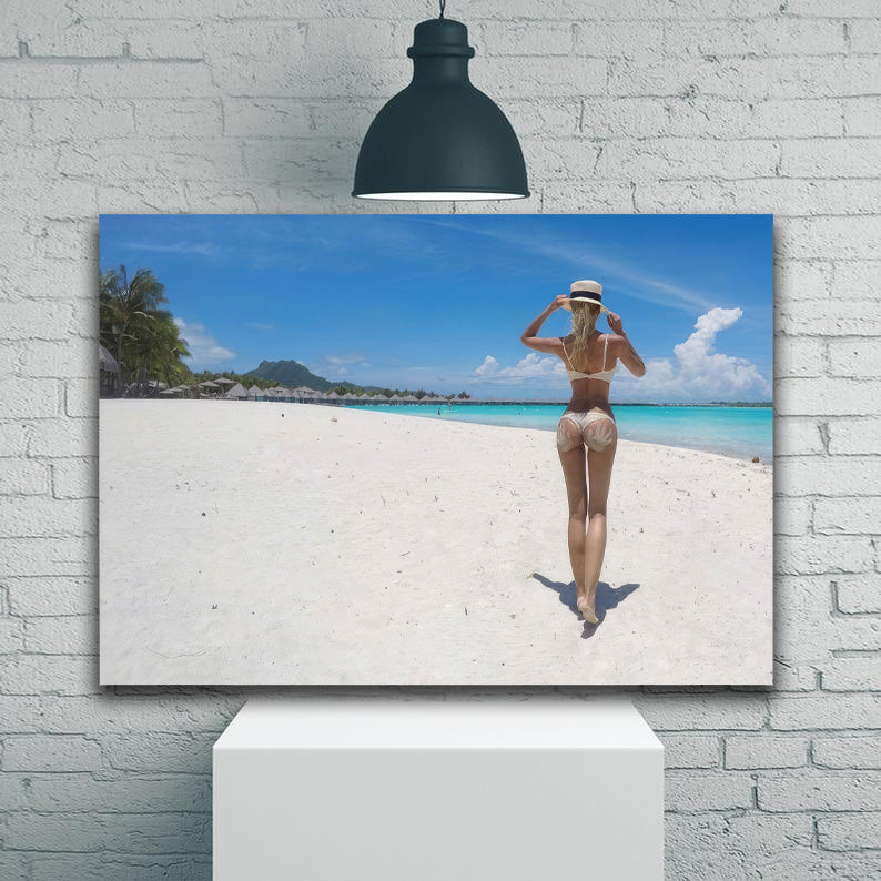 Female Walking on the Beach 1JP531