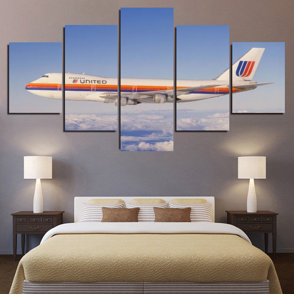 United Airlines 747-200 1JP554