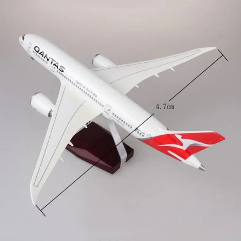 47cm 1/160 LED & Non LED Qantas 787-9 Model Plane