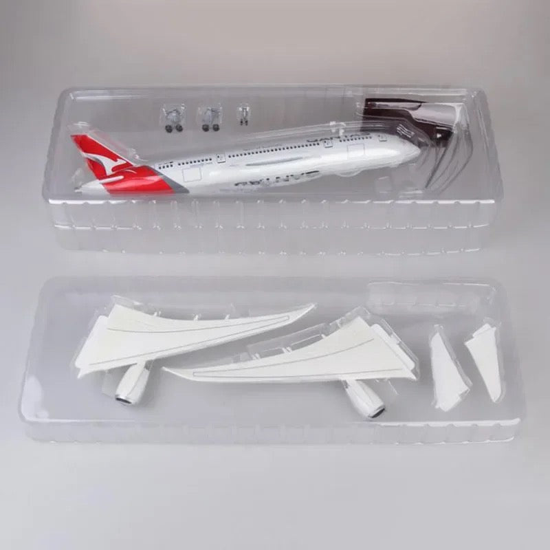 47cm 1/160 LED & Non LED Qantas 787-9 Model Plane