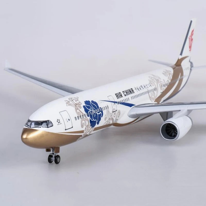 47cm 1/160 LED & Non LED Air China Airbus A330 Gold Livery Model Plane