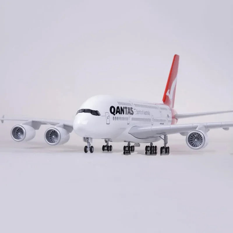 47cm 1/160 LED & Non LED Qantas A380 Model Plane