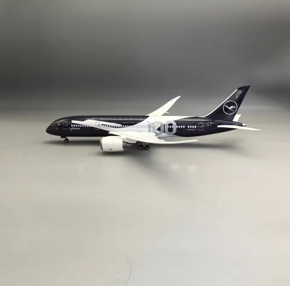 Lufthansa Boeing 787-9 80 Years Livery 47cm 1/160 LED & Non LED Model Plane