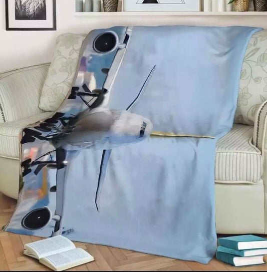 747-400 Head On Fleece Throw Blanket