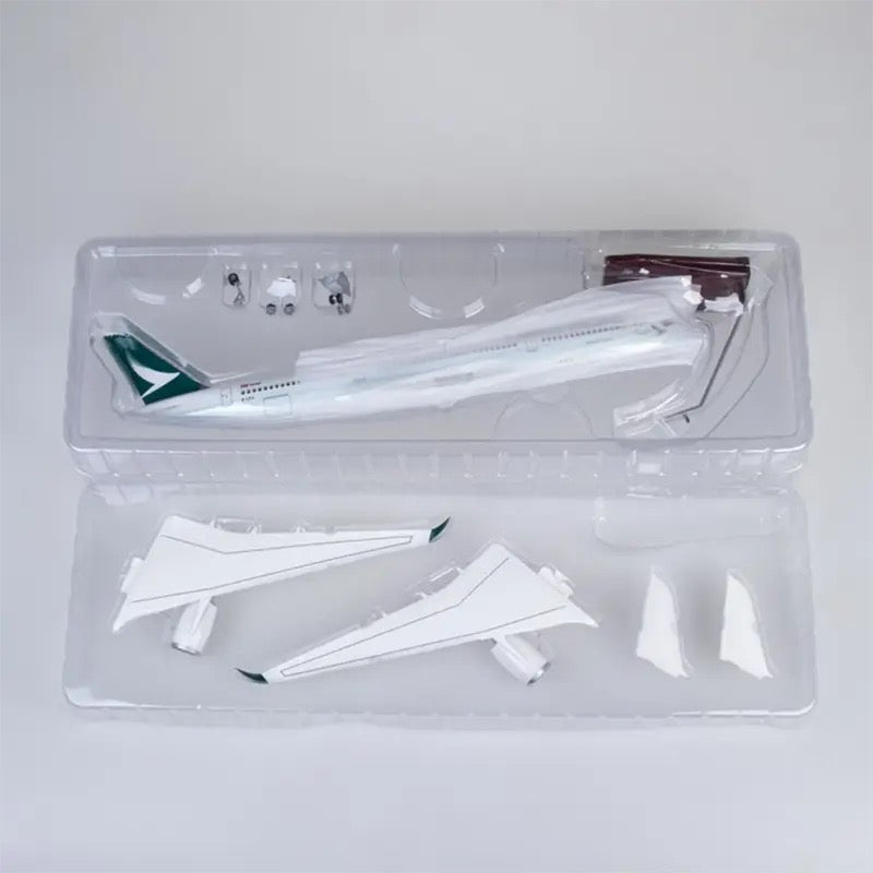 Cathay Pacific Airbus A350 47cm 1/160 LED & Non LED Model Plane