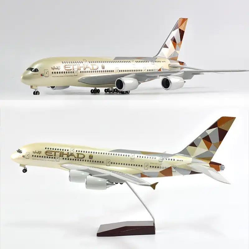 Etihad Airbus A380 47cm 1/160 LED & Non LED Model Plane