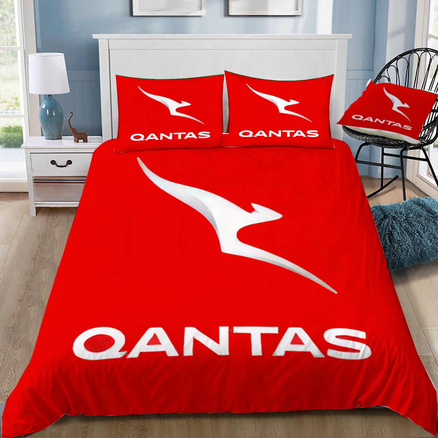 Qantas New Roo Logo Doona / Duvet Cover and 2 Pillow Slips