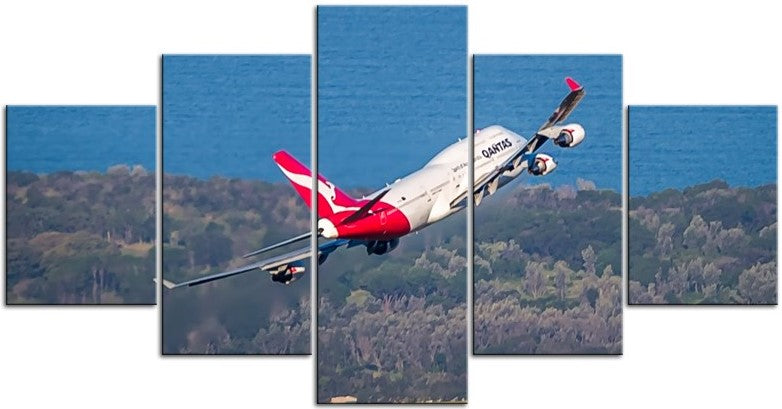 Qantas 747-400 VH-OEJ Wunala Farewell Salute to HARS 1PHM067