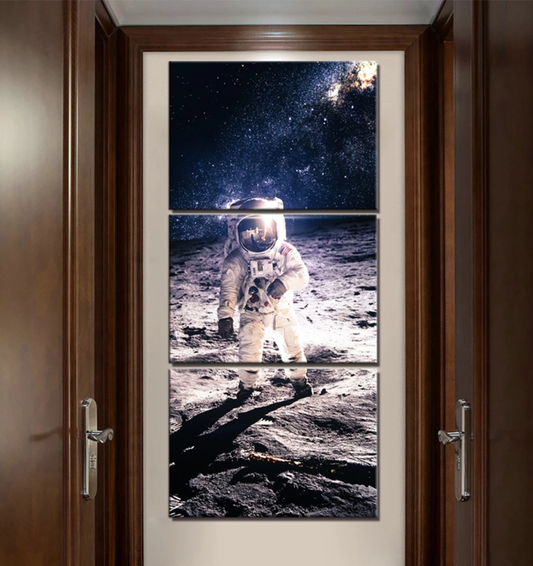 Astronaut on The Moon