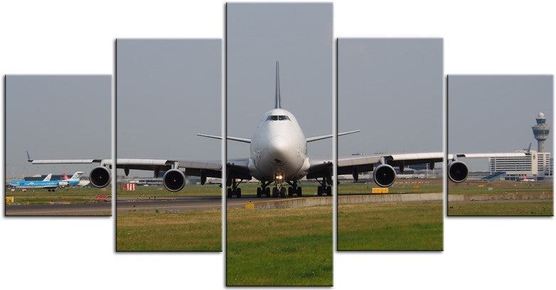 Mighty Boeing 747-400 1JP051