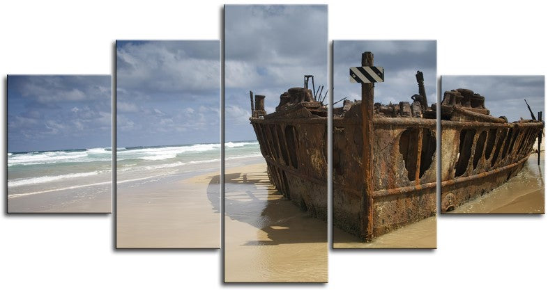 Shipwreck on Fraser Island 1JPD133