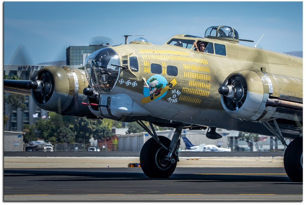 Classic Boeing B-17 Nine 0 Nine ,Metallic Finish Picture1PHM046MP