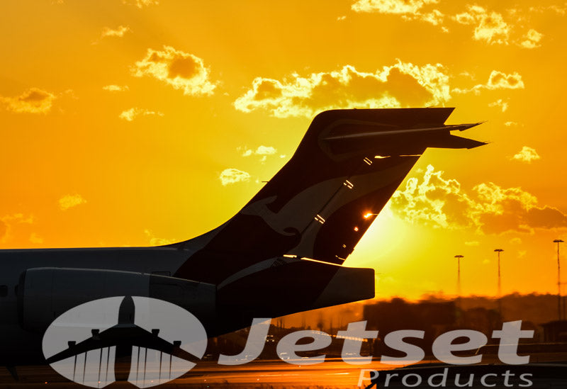 Qantas 717 in the Midst of a Sydney Sunset 1PTJ009