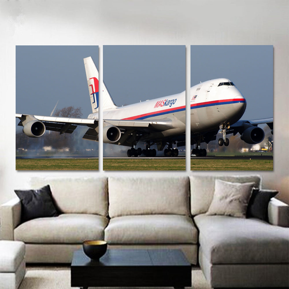 Malaysian Cargo 747-400 1JP063