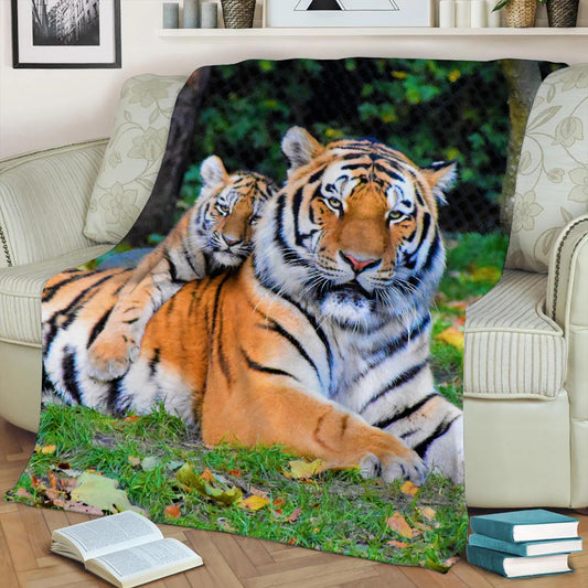 Tiger Mum & Cub Fleece Throw Blanket