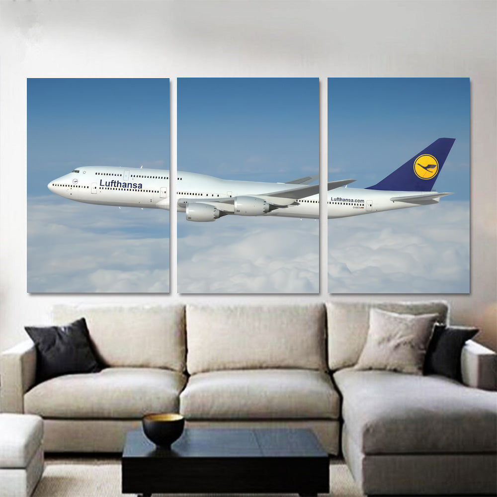 Lufthansa 747-8 In Flight 301