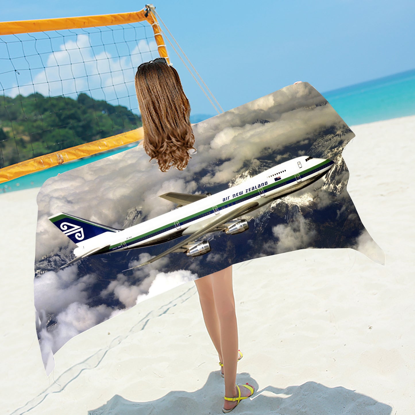 Air New Zealand 747-200 Beach / Bath Towel