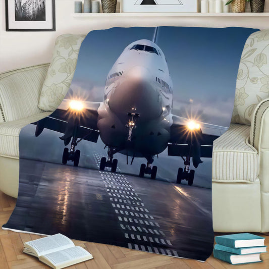 747 Taking Off Fleece Throw Blanket