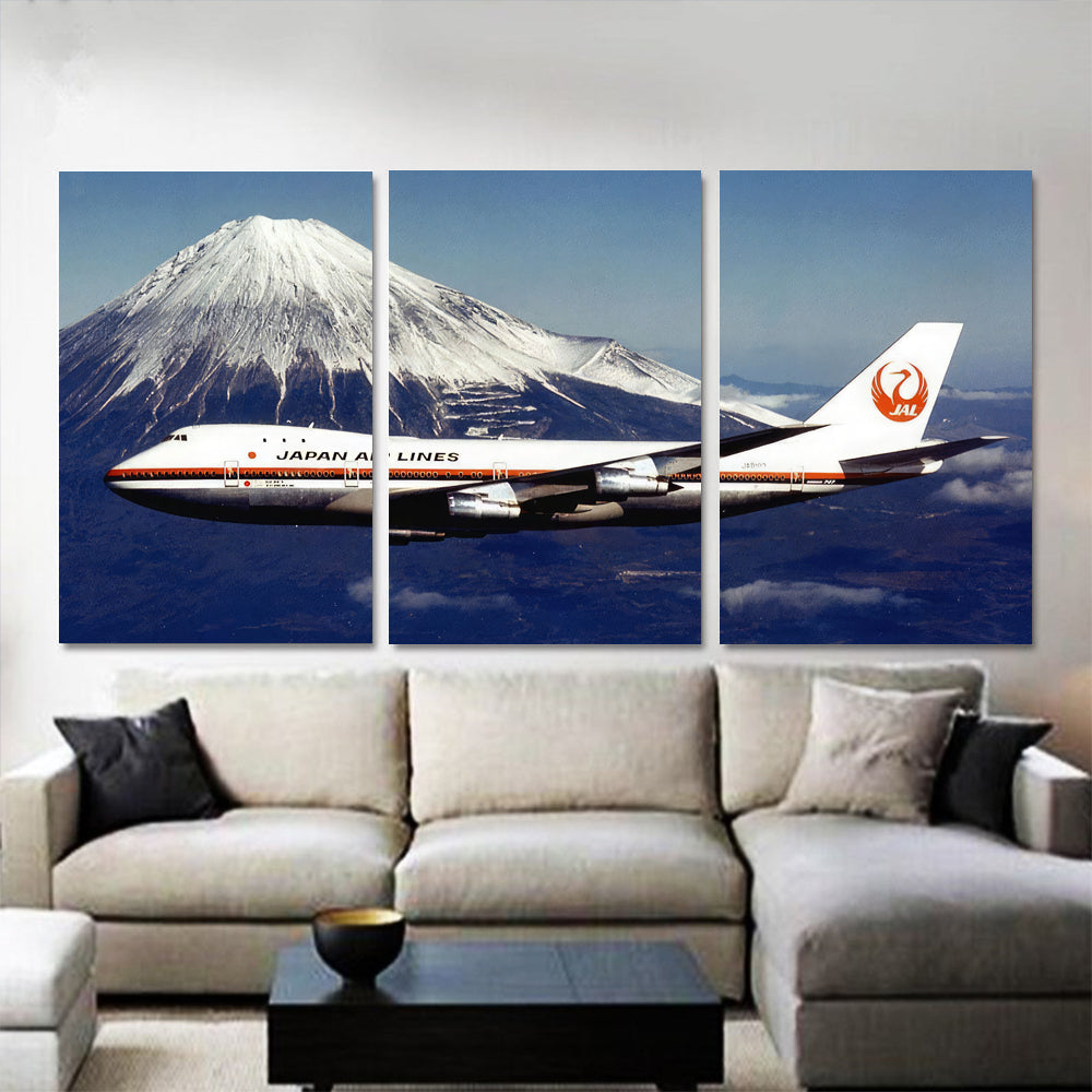 Japan Air Lines 747 & Mt Fuji 1JP422