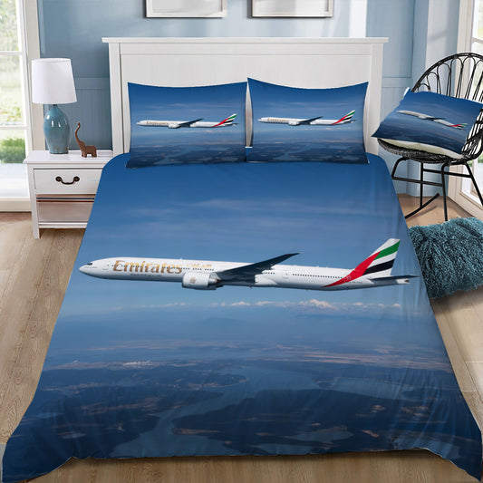 Emirates 777 In Flight Doona / Duvet Cover and 2 Pillow Slips