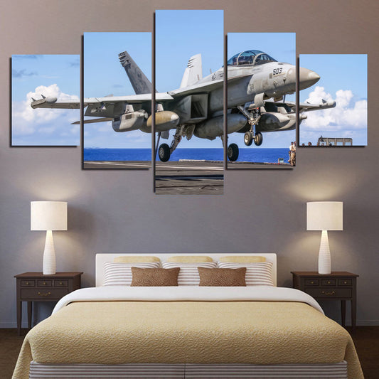 Fa-18 Super Hornet Carrier Landing 1JP577