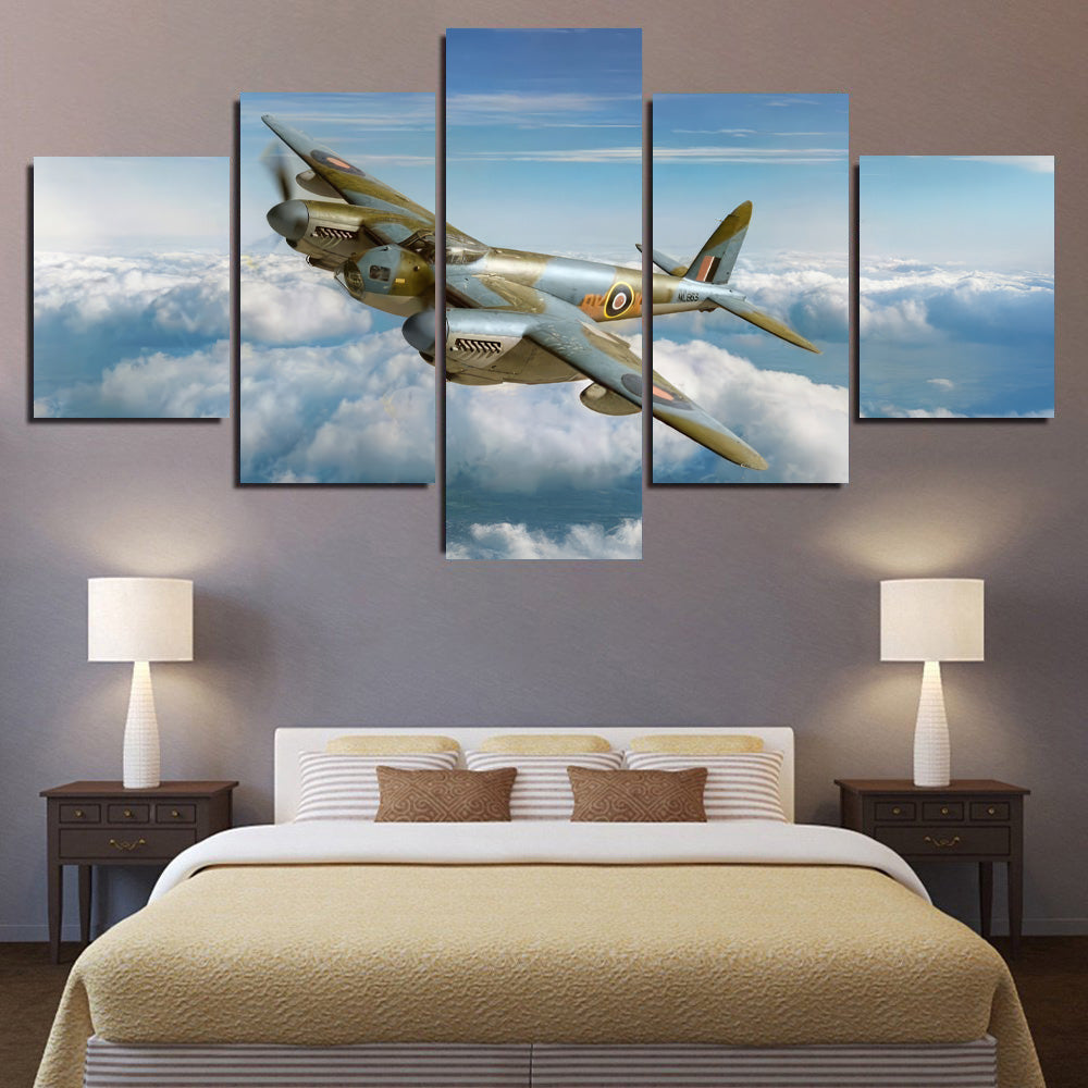 De Haviland Mosquito WW2 Fighter 1JP597