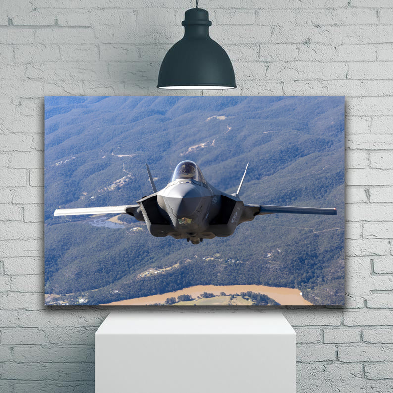 RAAF F-35 Head On 1JP601