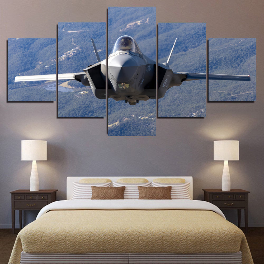 RAAF F-35 Head On 1JP601