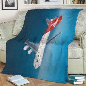 Qantas 747-400 Fleece Throw Blanket