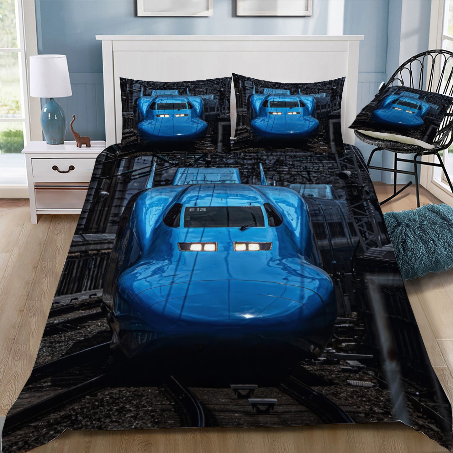 Shinkansen Bullet Train Doona / Duvet Cover and 2 Pillow Slips