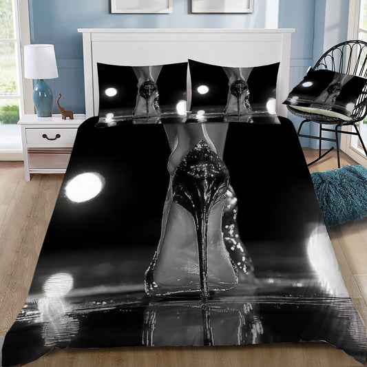 Stepping Out in Style  Doona / Duvet Cover and 2 Pillow Slips
