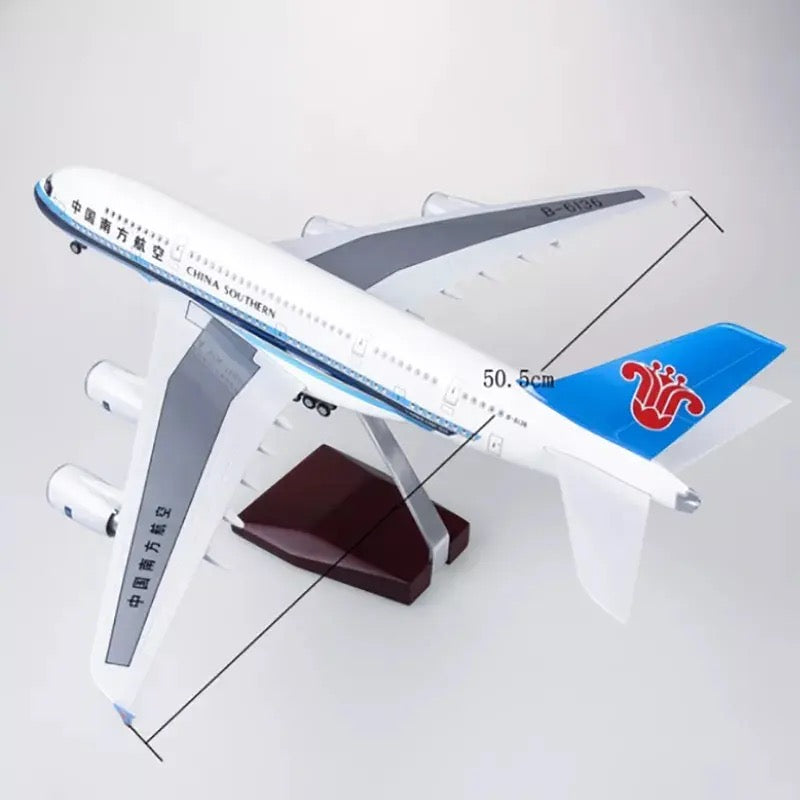 China Southern Airbus A380 47cm 1/160 LED & Non LED Model Plane