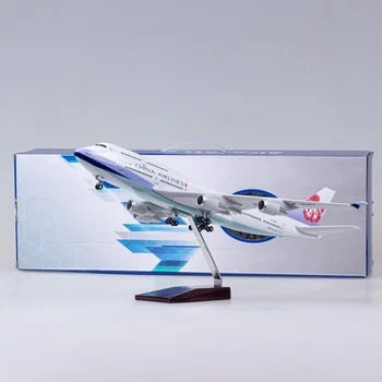 China Airways Boeing 747-400 47cm 1/160 LED & Non LED Model Plane