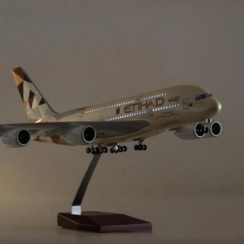 Etihad Airbus A380 47cm 1/160 LED & Non LED Model Plane