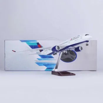 Delta Airlines Airbus A350 47cm 1/160 LED & Non LED Model Plane