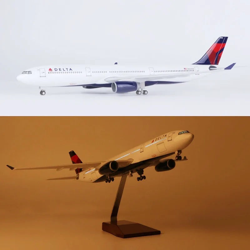 Delta Airlines Airbus A330 47cm 1/160 LED & Non LED Model Plane