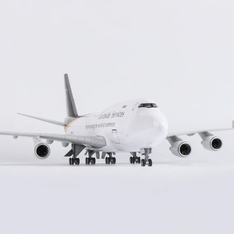 UPS Boeing Freighter 747-400 47cm 1/160 Model Plane