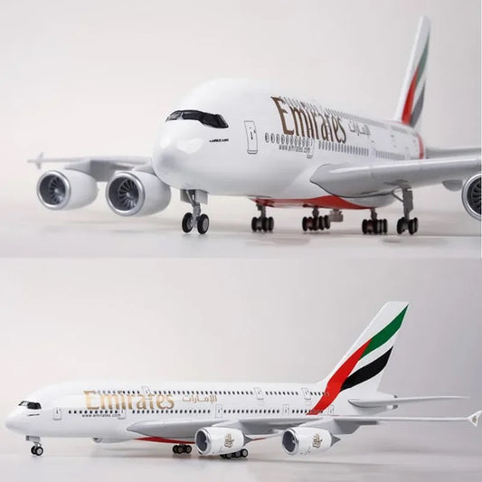 Emirates Original Livery Airbus A380 47cm 1/160 LED & Non LED Model Plane