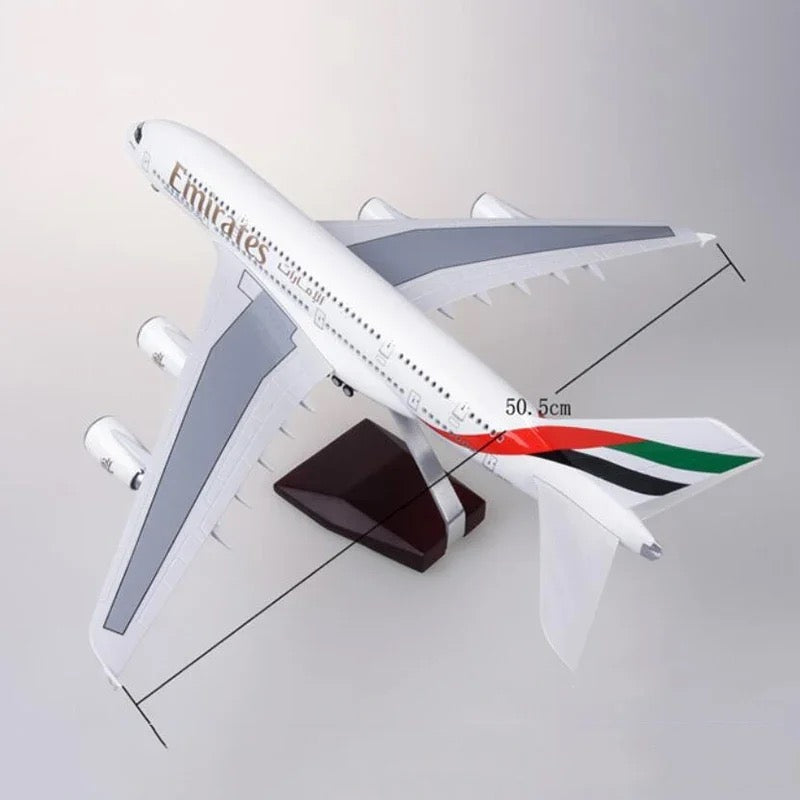 Emirates Original Livery Airbus A380 47cm 1/160 LED & Non LED Model Plane