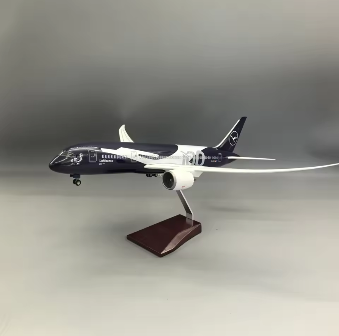 Lufthansa Boeing 787-9 80 Years Livery 47cm 1/160 LED & Non LED Model Plane