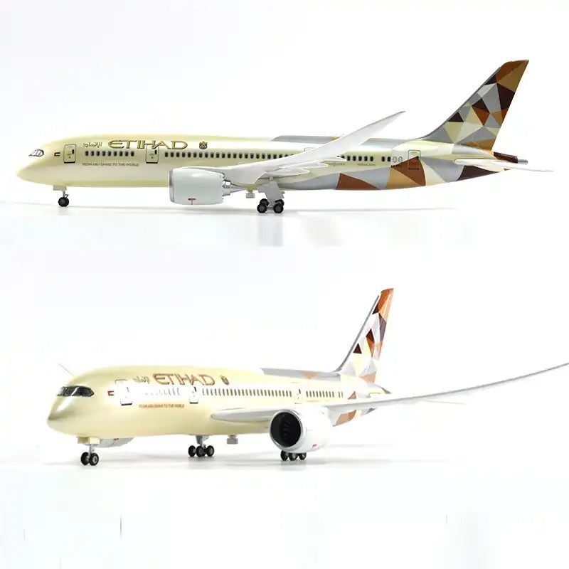 Etihad Boeing 787-9 47cm 1/160 LED & Non LED Model Plane