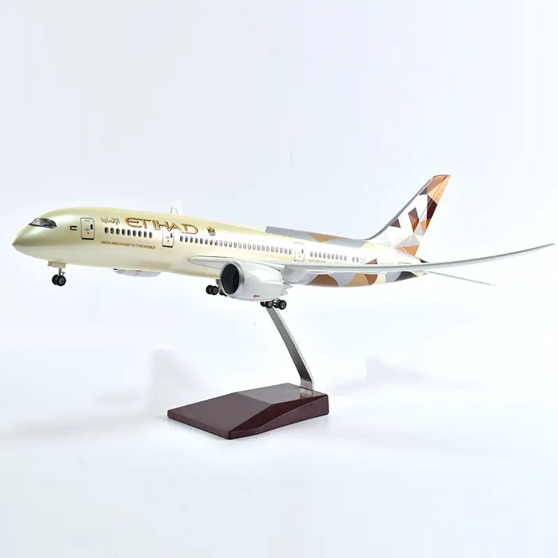 Etihad Boeing 787-9 47cm 1/160 LED & Non LED Model Plane
