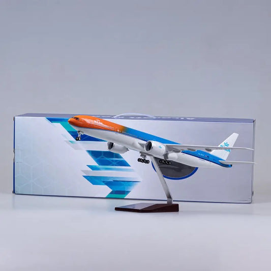 KLM Boeing 777-300 47cm 1/160 LED & Non LED Model Plane