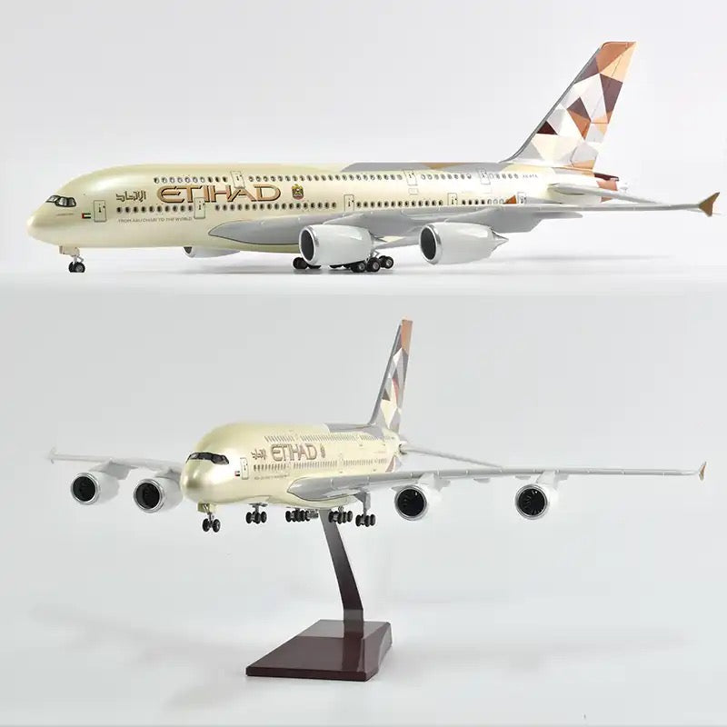Etihad Airbus A380 47cm 1/160 LED & Non LED Model Plane