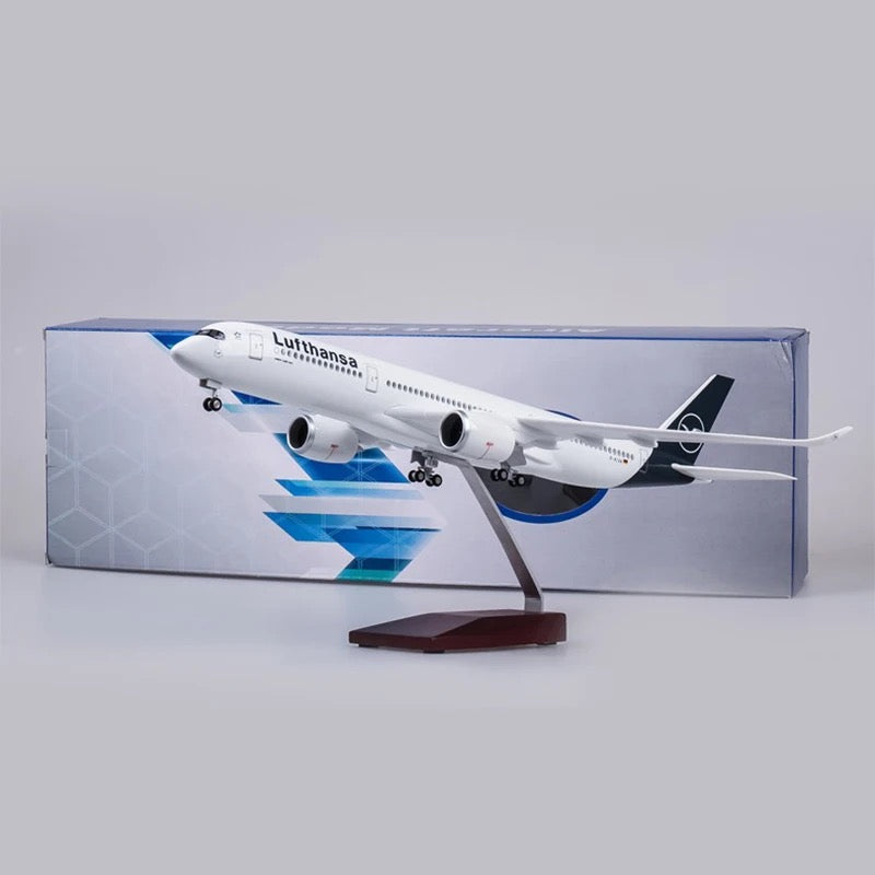Lufthansa Airbus A350 47cm 1/160 LED & Non LED Model Plane