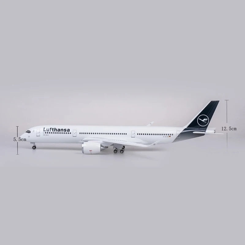 Lufthansa Airbus A350 47cm 1/160 LED & Non LED Model Plane